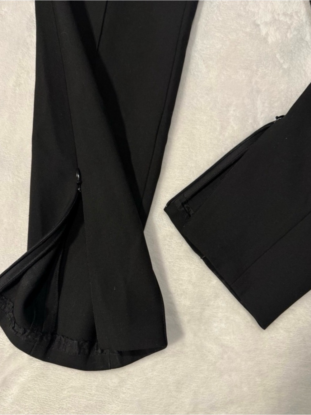 Classiques Entier Black Pants with Cool Zippered Ankle perfect for boots/booties